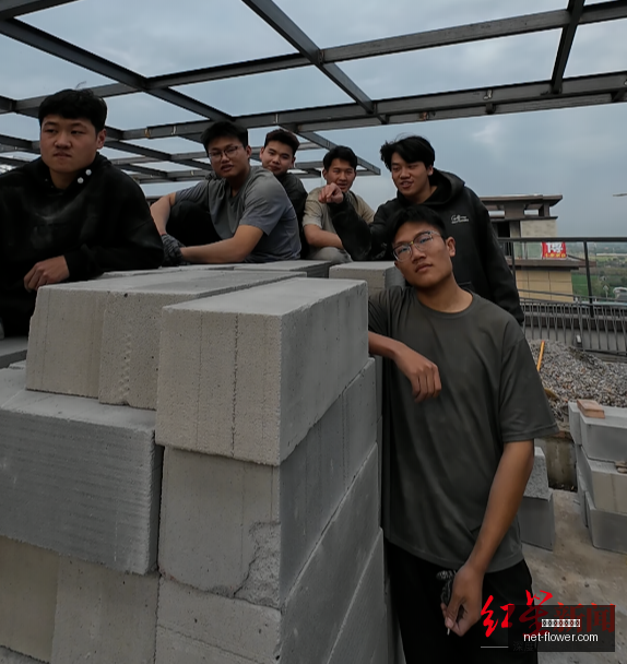 电竞战队转,会热潮,新成员加盟,百家乐试玩平台,在线百家乐,百家乐游戏,百家乐攻略,免费百家乐试玩,百家乐技巧